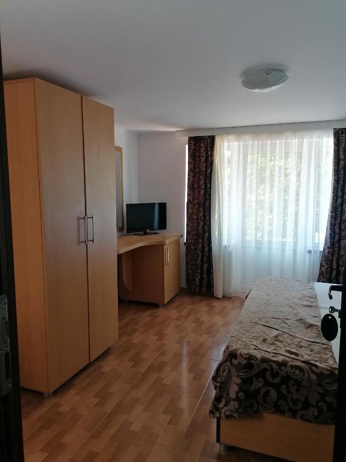 אפורי נורד Hotel Coralis 2 מראה חיצוני תמונה