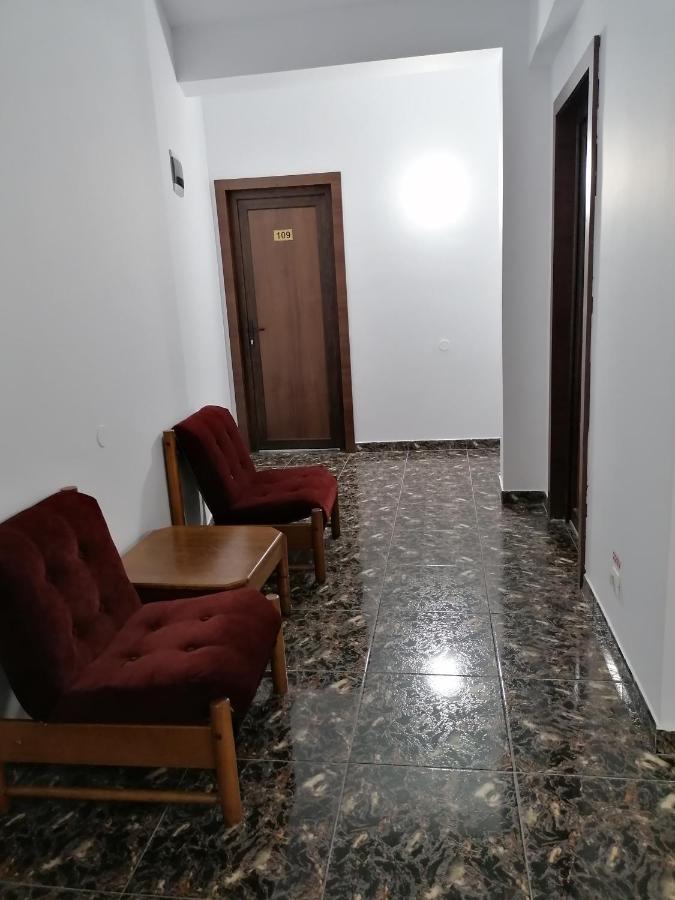 אפורי נורד Hotel Coralis 2 מראה חיצוני תמונה